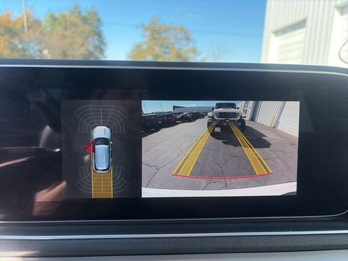 Used 2021 Mercedes-Benz GLE 350 image 16