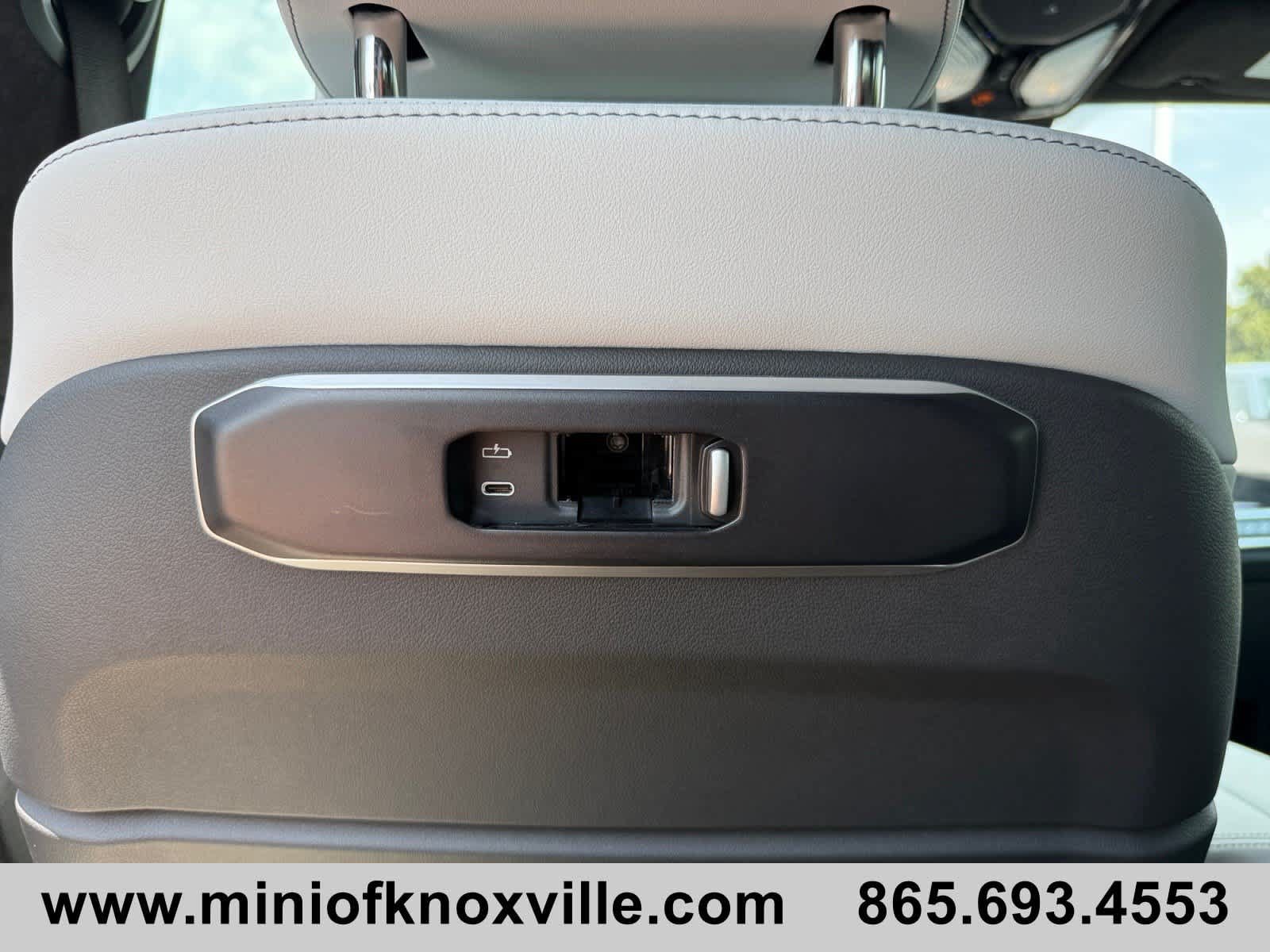 Used 2026 BMW X5 xDrive40i AWD/4WD image 17