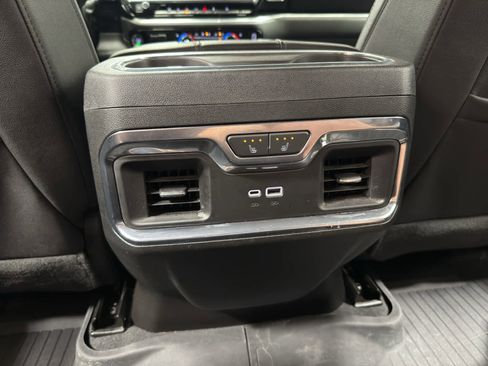 Used 2024 Chevrolet Silverado 2500 LTZ w/ LTZ Plus Package image 31