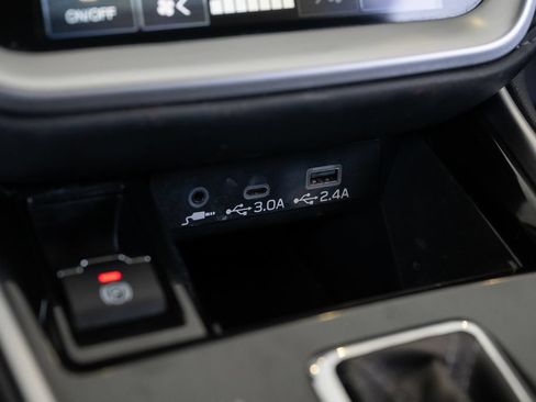 Used 2023 Subaru Outback Limited AWD/4WD image 30