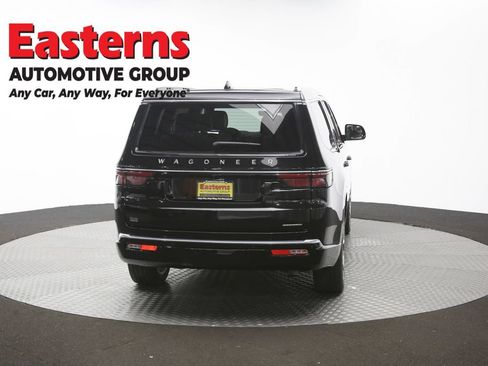 Used 2024 Jeep Wagoneer Series III w/ Premium Group I AWD/4WD image 45