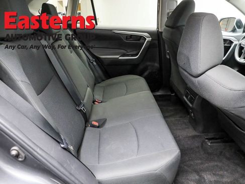 Used 2023 Toyota RAV4 LE image 21