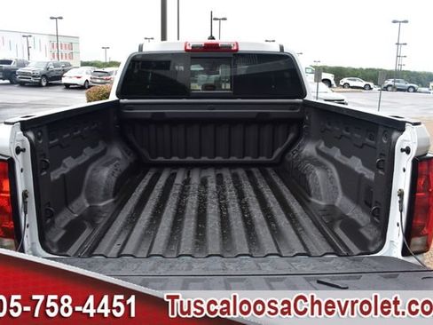 Used 2026 Chevrolet Colorado W/T w/ WT Custom Package AWD/4WD image 9