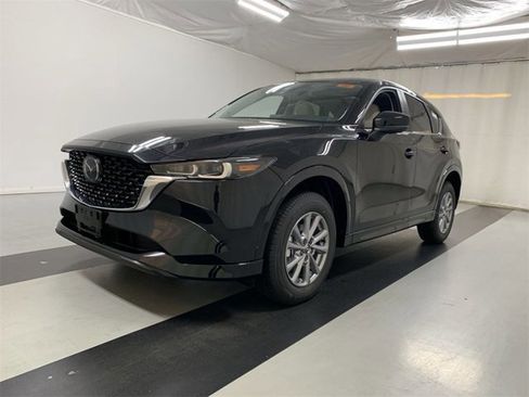 New 2025 MAZDA CX-5 AWD 2.5 S w/ Preferred Package image 3