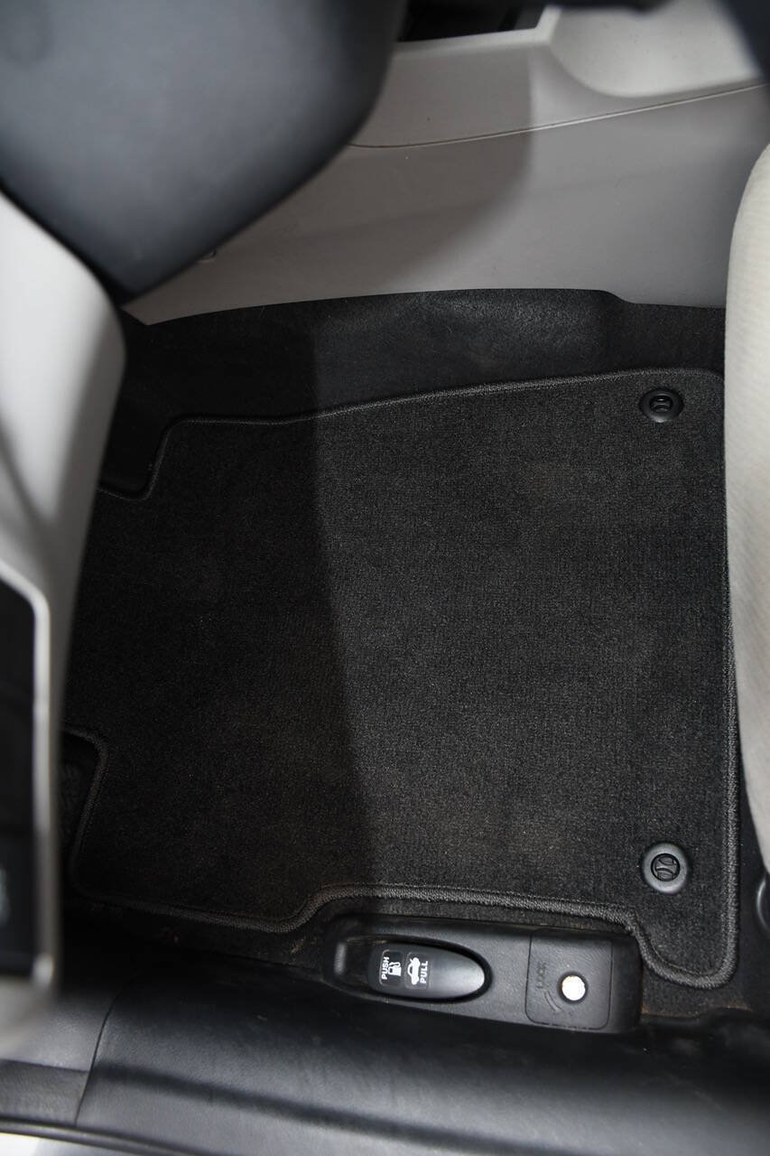 Used 2013 Honda Civic LX image 14