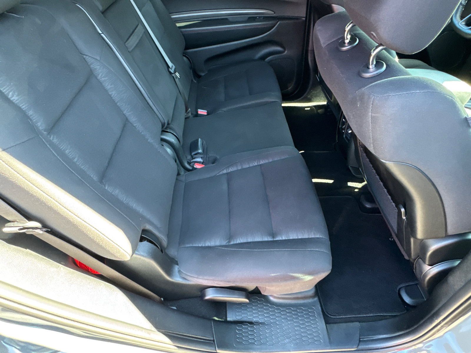 Certified 2025 Dodge Durango R/T w/ Blacktop Package AWD/4WD image 17