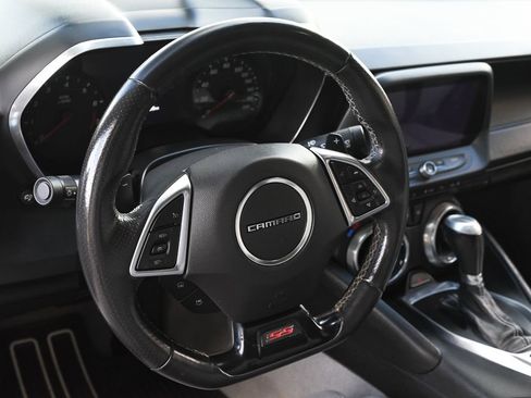 Used 2019 Chevrolet Camaro SS image 18