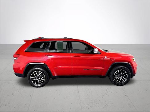 Used 2020 Jeep Grand Cherokee Trailhawk w/ Premium Lighting Group AWD/4WD image 5