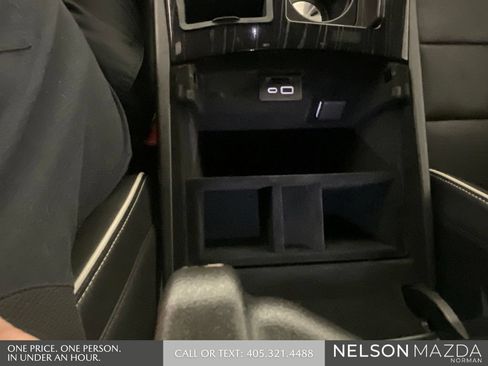 Used 2023 Cadillac Escalade Sport AWD/4WD image 41