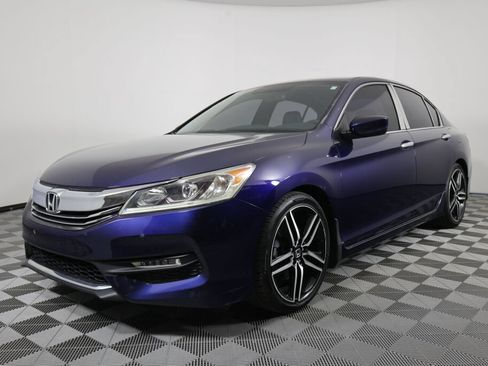Used 2016 Honda Accord Sport image 5