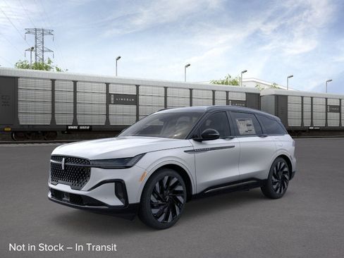 New 2026 Lincoln Nautilus Reserve AWD/4WD image 1