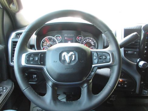 Used 2025 RAM 2500 Big Horn AWD/4WD image 11