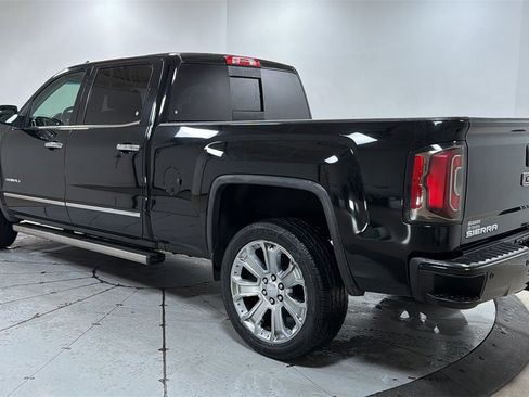 Used 2018 GMC Sierra 1500 Denali image 7