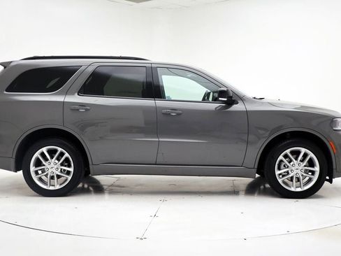Used 2025 Dodge Durango GT AWD/4WD image 3