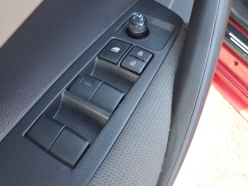 Certified 2023 Toyota Corolla LE image 18