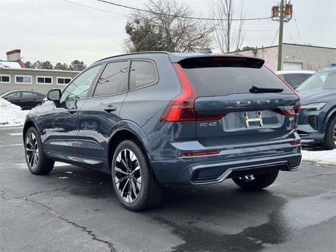 New 2026 Volvo XC60 B5 Plus w/ Protection Package Premier image 22
