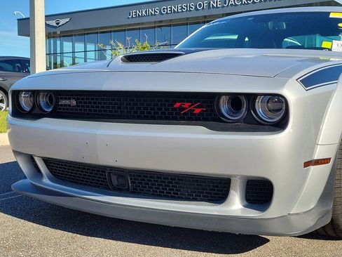 Used 2021 Dodge Challenger R/T Scat Pack image 3