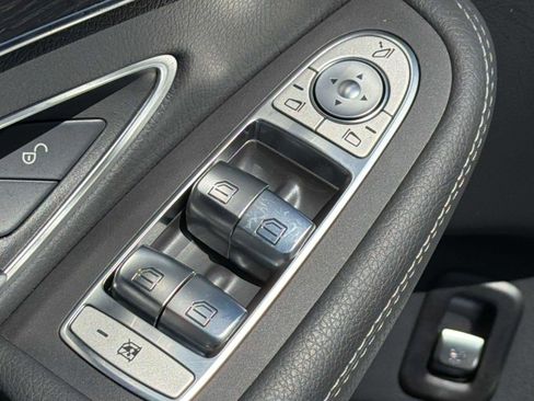 Used 2021 Mercedes-Benz C 300 Sedan w/ Premium Package image 35