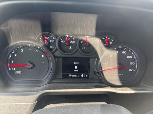Used 2020 Chevrolet Silverado 1500 Custom Trail Boss w/ Custom Convenience Package AWD/4WD image 12