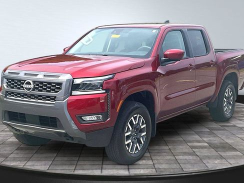 Certified 2025 Nissan Frontier SL AWD/4WD image 10