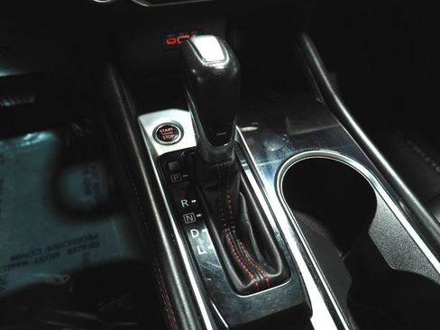 Used 2024 Nissan Altima 2.5 SR FWD image 18
