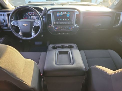 Used 2015 Chevrolet Silverado 2500 LT w/ LT Convenience Package image 11