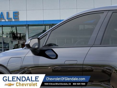 New 2026 Chevrolet Equinox EV LT FWD image 12