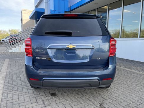 Used 2017 Chevrolet Equinox LT FWD image 4
