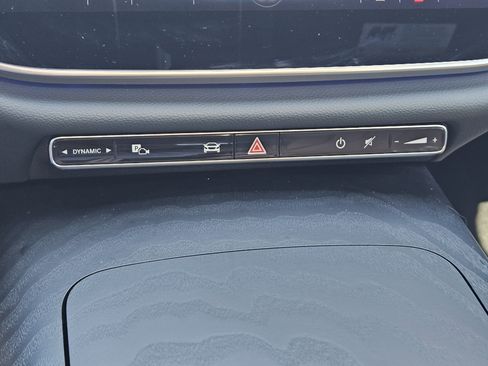 Used 2025 Mercedes-Benz E 450 4MATIC All-Terrain Wagon image 20