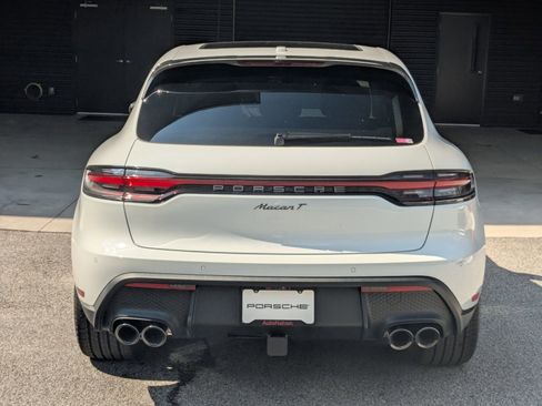 Used 2025 Porsche Macan Turbo image 9