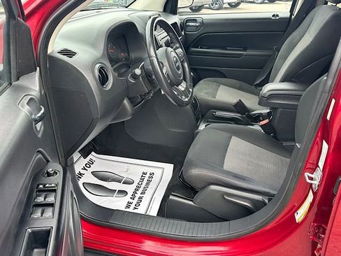 Used 2012 Jeep Compass Latitude image 26