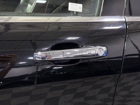 Used 2019 Jeep Grand Cherokee Summit w/ Skid Plate Group AWD/4WD image 15