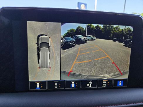 Used 2023 Chevrolet Tahoe RST w/ Luxury Package AWD/4WD image 41