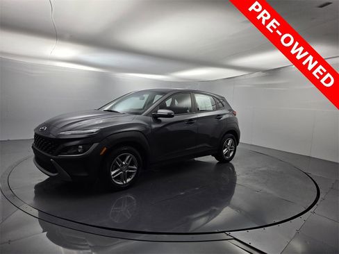 Used 2022 Hyundai Kona SE image 5