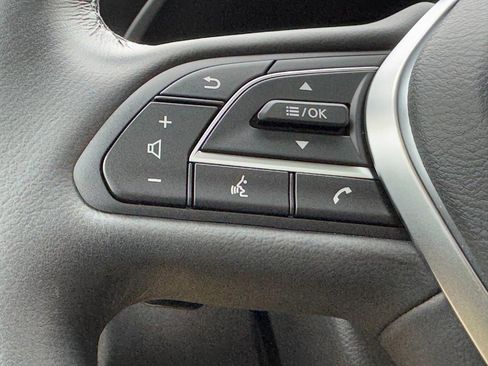 Used 2025 INFINITI QX50 Luxe image 18