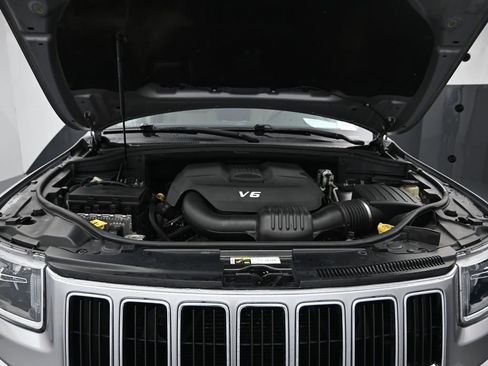Used 2014 Jeep Grand Cherokee Laredo w/ Quick Order Package 23E image 26