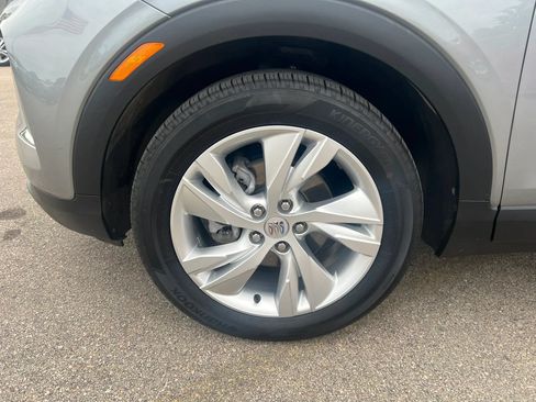 Used 2024 Buick Encore GX Preferred FWD image 17