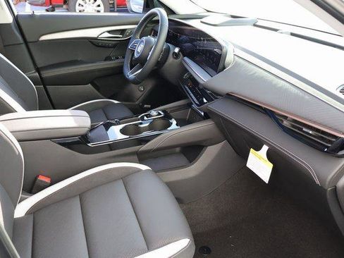 New 2025 Buick Envision Sport Touring image 6