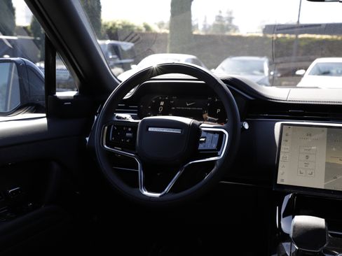 New 2026 Land Rover Range Rover Sport SE AWD/4WD image 15