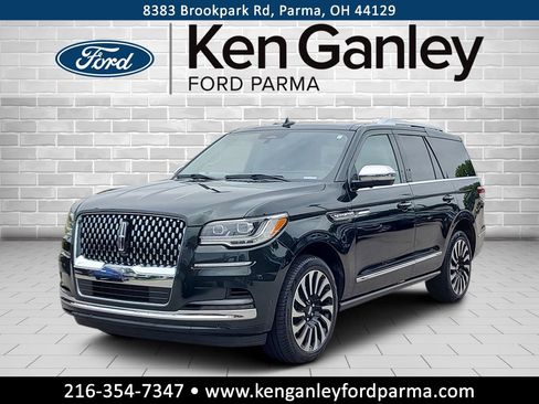 Used 2024 Lincoln Navigator Black Label AWD/4WD image 1