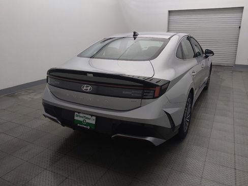 Used 2025 Hyundai Sonata SEL FWD image 7