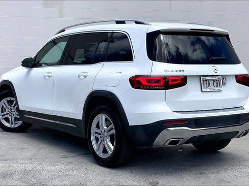 Used 2020 Mercedes-Benz GLB 250 image 4