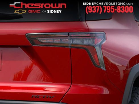 New 2026 Chevrolet Equinox ACTIV w/ Safety and Technology Package image 11