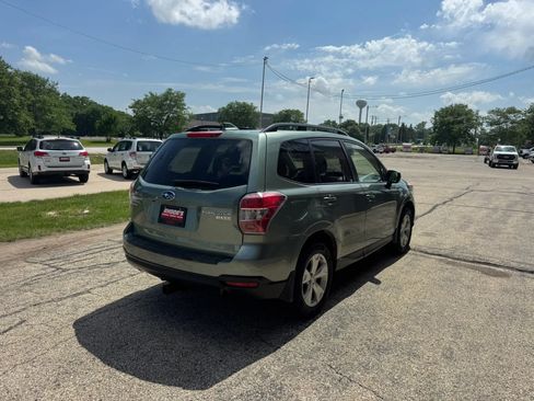 Used 2016 Subaru Forester 2.5i Premium AWD/4WD image 5
