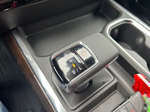 New 2026 GMC Sierra 1500 Elevation image 27