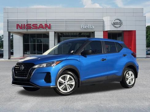 Certified 2024 Nissan Kicks S image 1