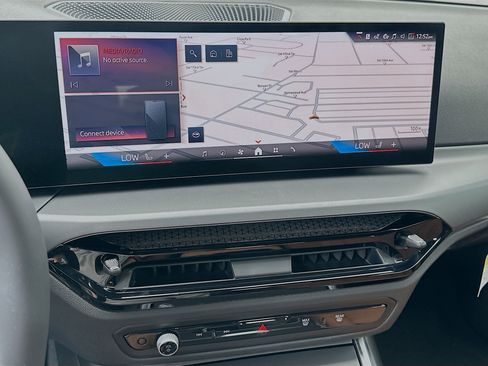 New 2025 BMW 230i Coupe image 10