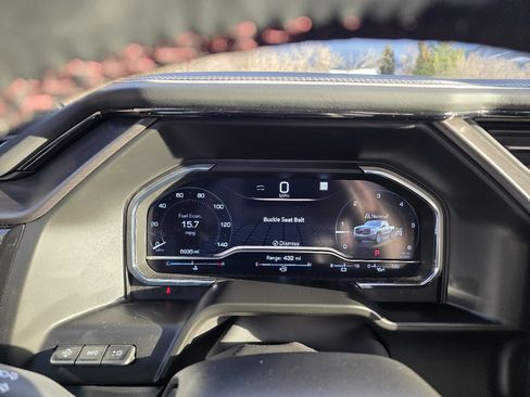 Used 2025 GMC Sierra 1500 AT4X image 21