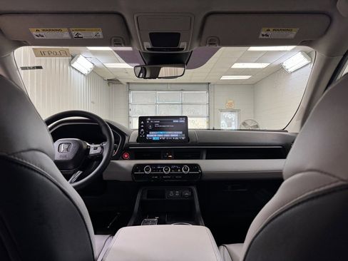 New 2025 Honda Pilot EX-L image 20