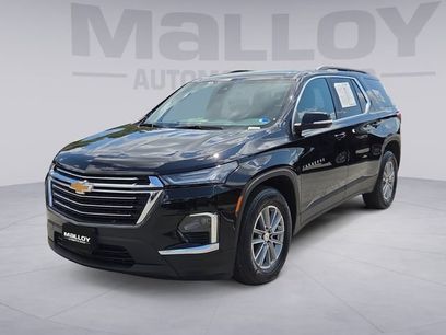 Used 2023 Chevrolet Traverse LT